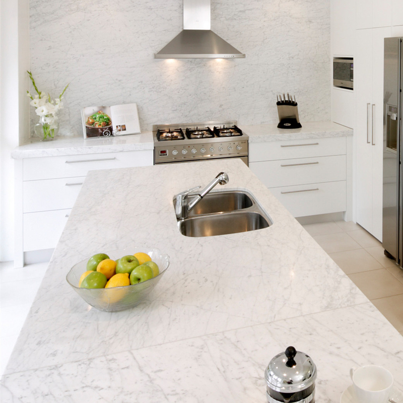 Bereiten Sie vor, um Matte White Plain Lacquer Kitchen-Kabinett-billige moderne Küchenschränke der übersichtlichen Designe zusammenzubauen