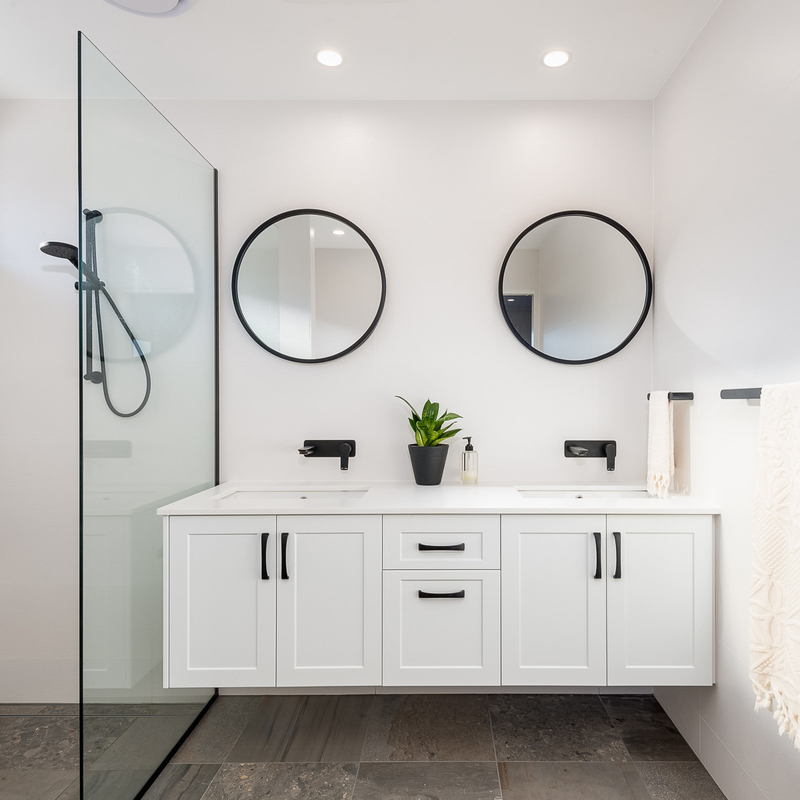 Einzigartige stehende Shaker Style Multi Color Lacquer-Badezimmer-Eitelkeit stellte gesundheitlich ein
