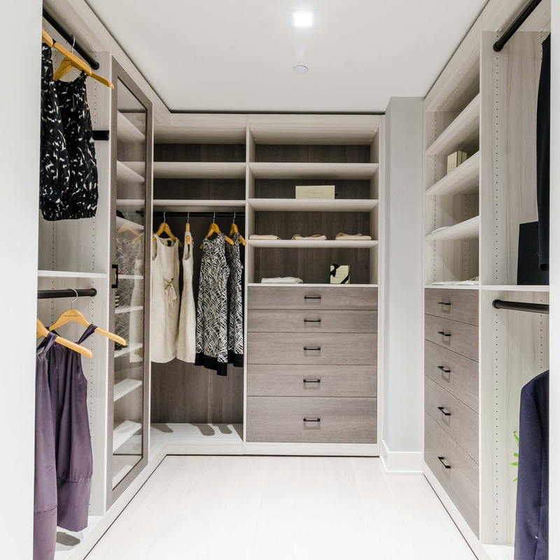 U formen hölzernen Weg Matte Grey Melamine Walk Through Wardrobes im Roben-Speicher