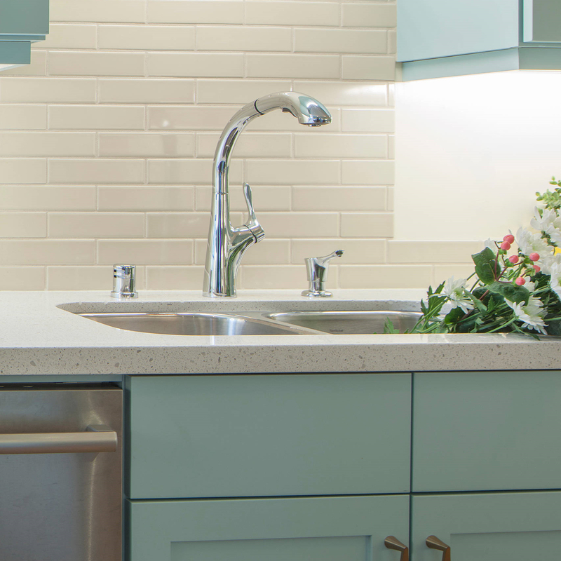 Möbel-Matt Lacquer Mint Green Kitchen-Kabinette des Fabrik-direkte ganzen Satzes mit goldenen Griffen und Wanne