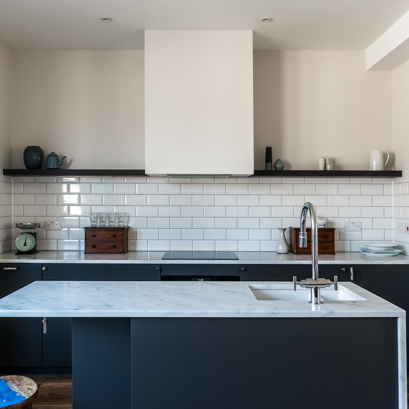 Moderne Art-Wohnungs-Möbel-schwarze Lack-Matt Island And Kitchen Base-Kabinette mit 3 Fächern